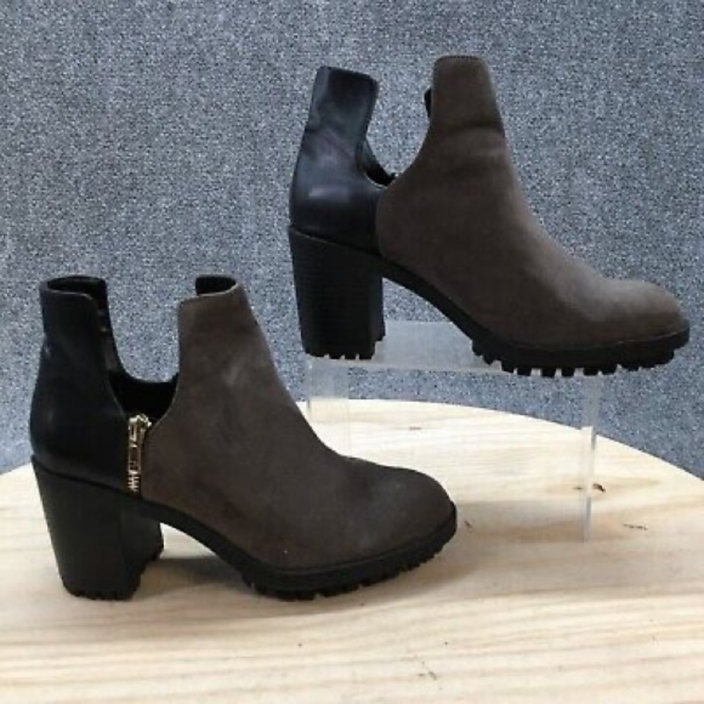 Zara Trafulac cutaway chunky heel booties